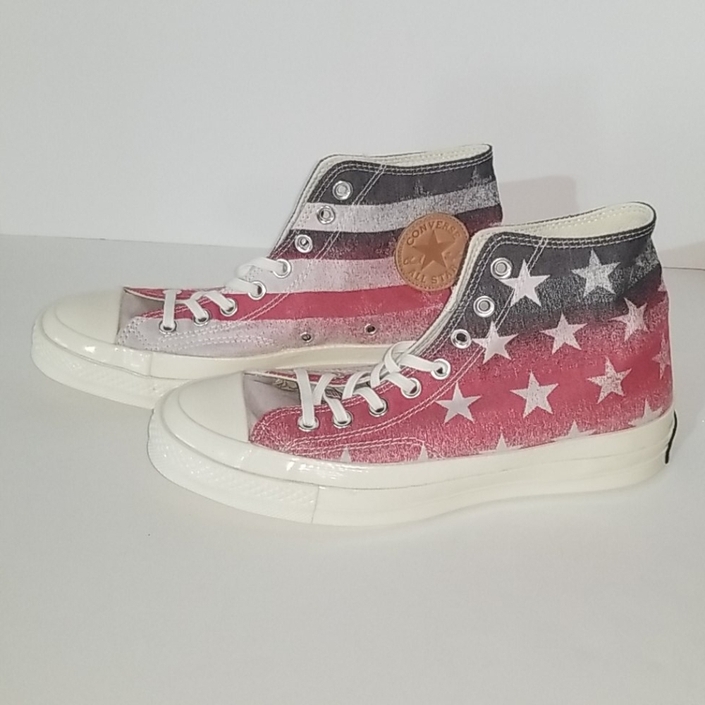 Converse Allstars Womens sz 9
